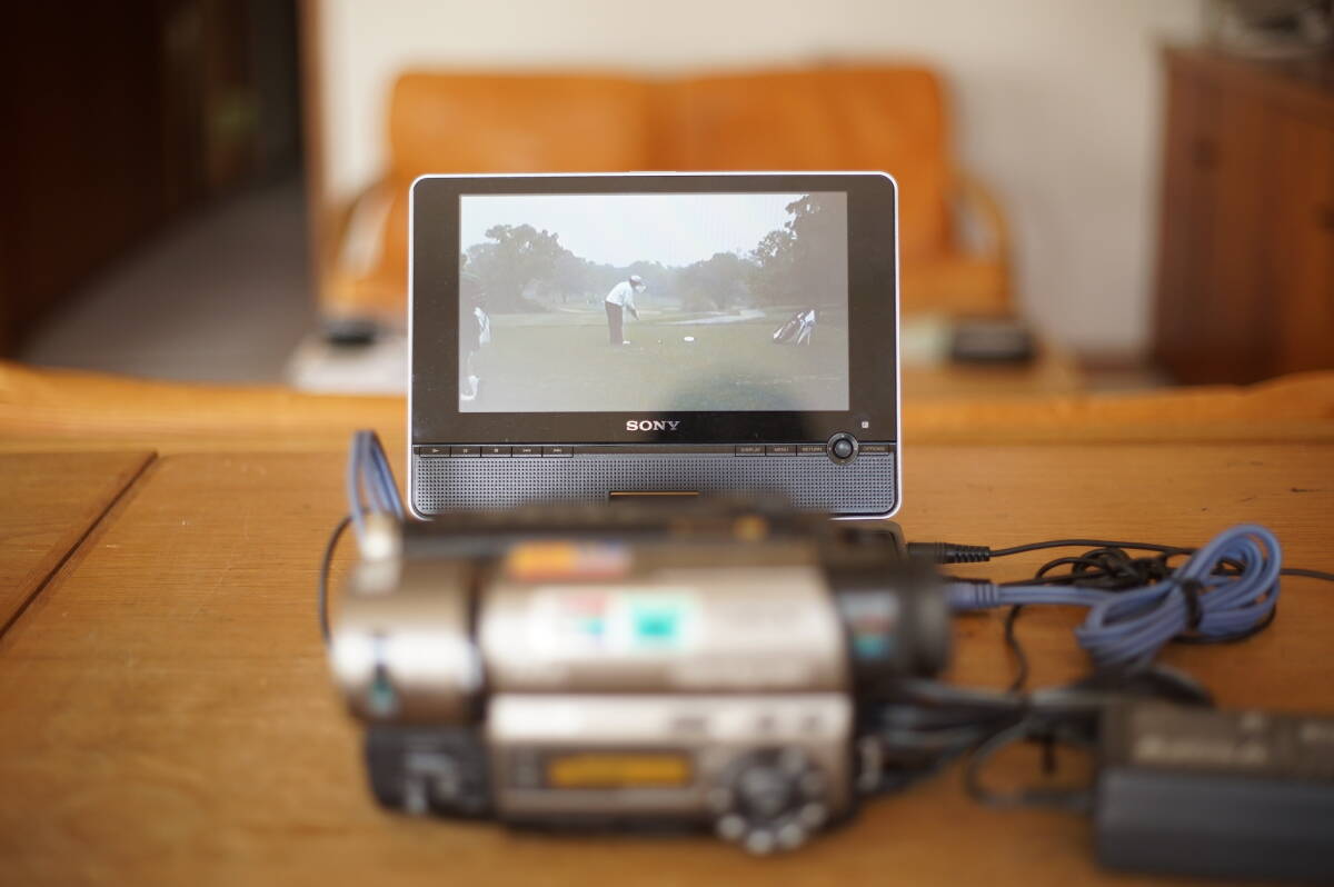 訳あり品 SONY CCD-TR290 HI8 8ミリ ハンディカム 