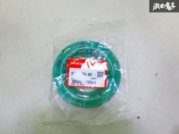 【未使用】 HONDA ホンダ 純正 GP5 フィット ハイブリッド 用 フロント コイルスプリング シート 1個 51402-T5A-J01 即納_画像1