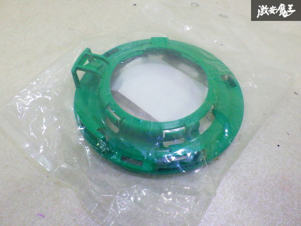 【未使用】 ホンダ 純正 GP5 フィット ハイブリッド 用 フロント コイルスプリング シート 1個 51402-T5A-J01 即納_画像9