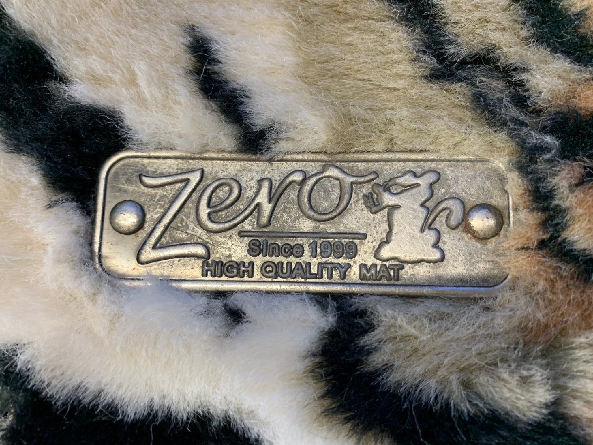 Zero　ゼロ　フロアマット　トラ柄　アニマル柄　1台分[S/14657]_画像2