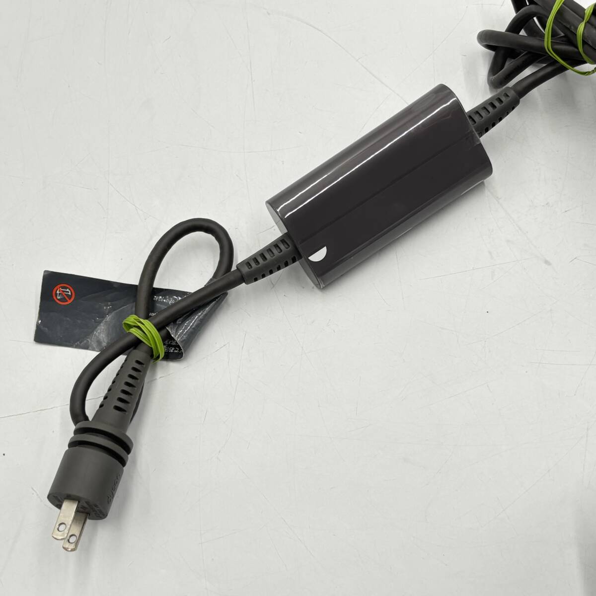  dyson/ダイソン Supersonic Ionic スーパーソニック アイオニック ヘアドライヤー HD03