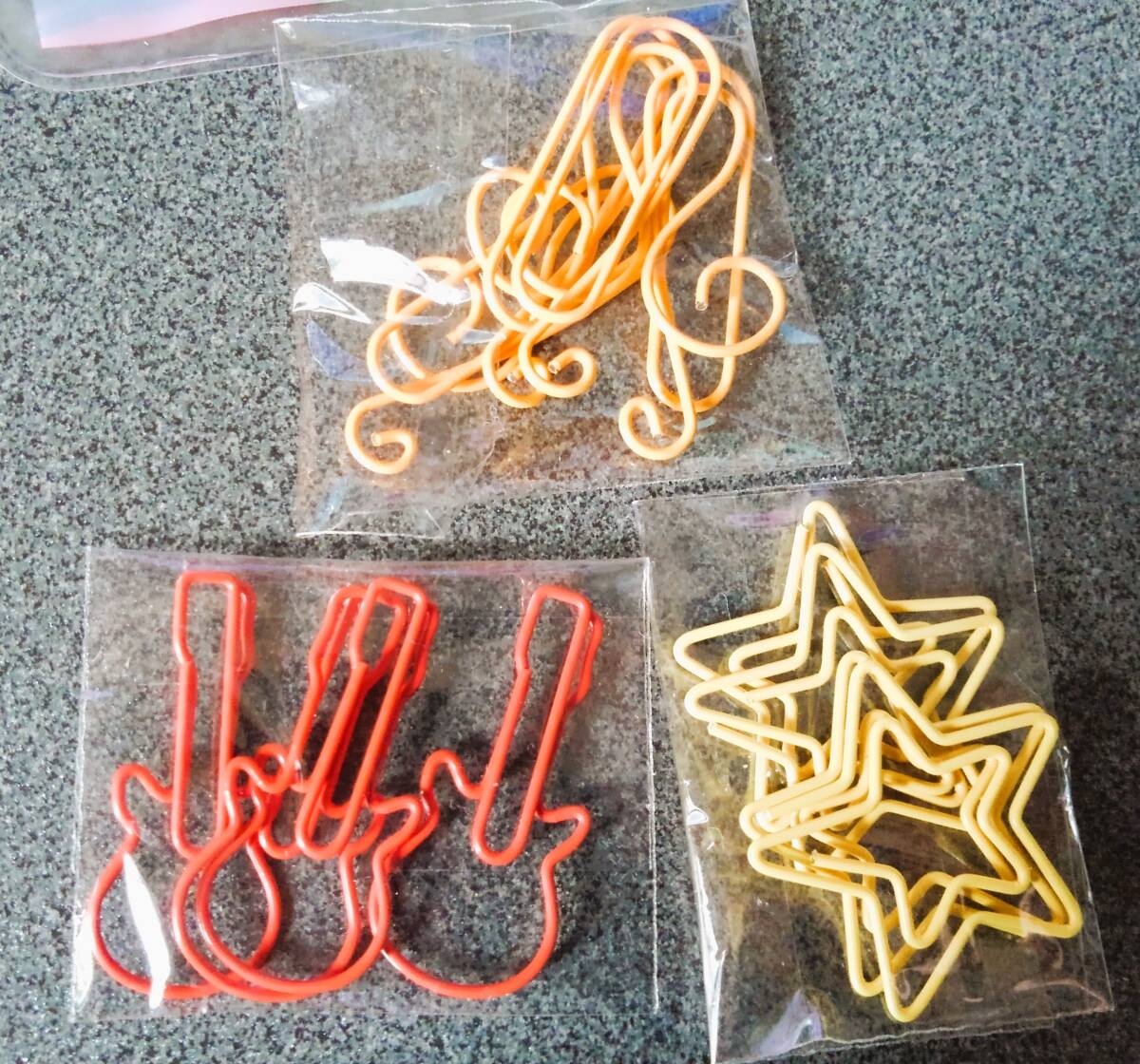 映画 けいおん！　ダイカットクリップ　平沢唯＆中野梓　文房具　中古品_画像3