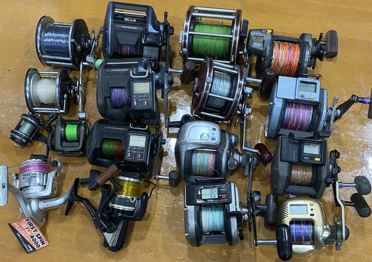 まとめ売り シマノ5個 ダイワ3個 RYOBI 5個 ファースト1個 ペン1個 オリンピック1個 全部で約16個