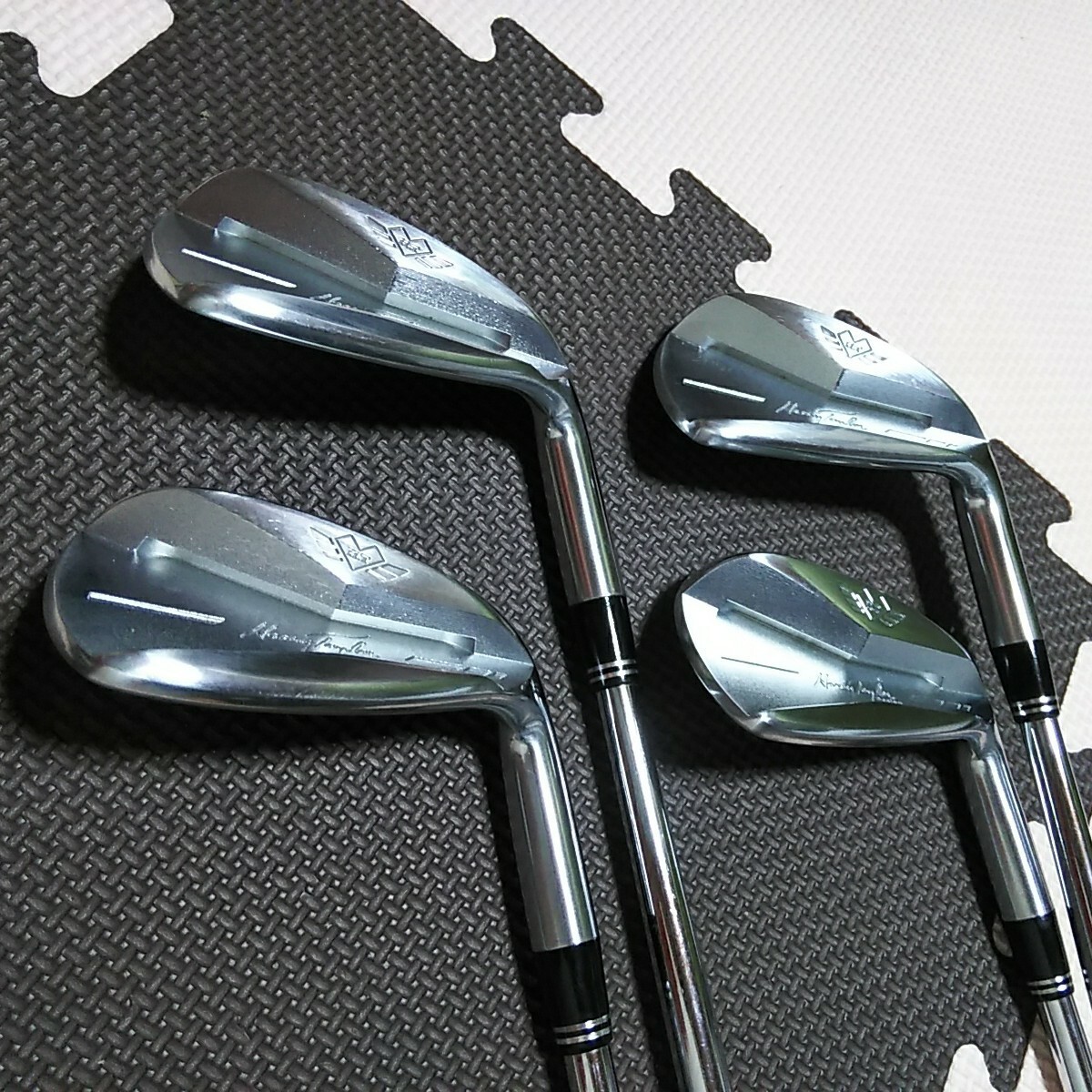 ★特注研磨/稀少高級地クラブ★DG105/R■AXIS GOLF HarryTaylor 7-P 国産軟鉄 アクシスゴルフハリーテーラー_画像3