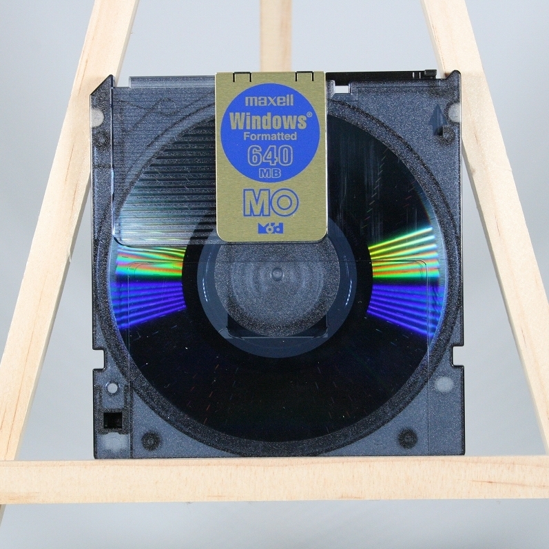 ★640MB MOディスク(maxcell 11枚、オプティマ 2枚、Logitech 1枚、Imation 3M 2枚)★計16枚★動作品★データid対応★_画像3