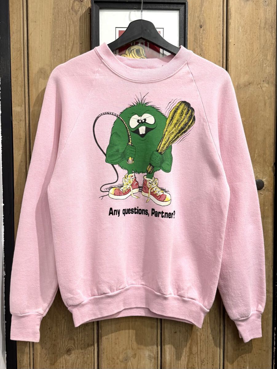 80s USA製 FRUIT OF THE LOOM カマチョ モンスター スウェット トレーナー M ピンク キャラ キャラクター フルーツオブザルーム_画像1