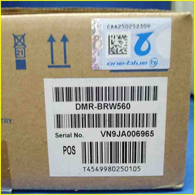 【未開封新品/パナソニック ブルーレイディスクレコーダー ディーガ】PANASONIC DIGA DMR-BRW560 HDD500GB /2番組同時録畫可能/1.3倍速再生