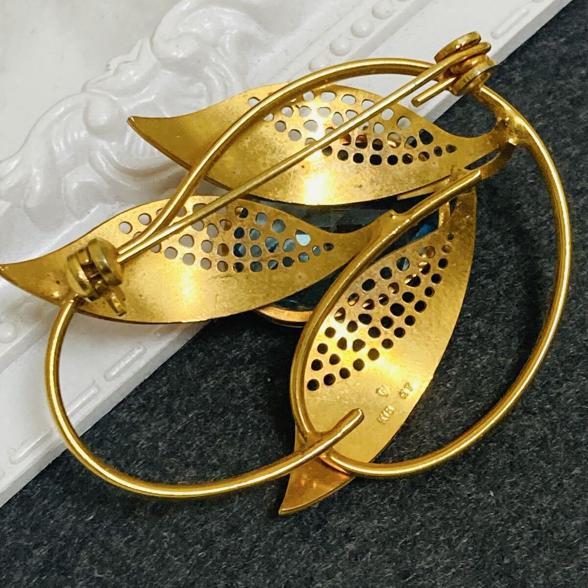 一円スタート 昭和レトロ アクセサリー ブローチ K18 gp イミテーション トラベルジュエリー 2