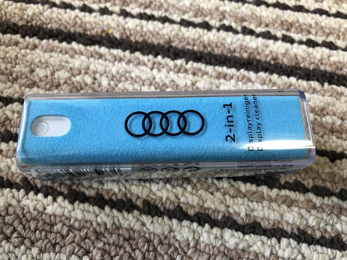 アウディ　ノベルティ　ディスプレイ　クリーナー_画像1