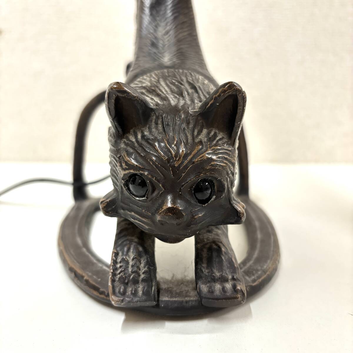 AY2605■【點(diǎn)燈確認(rèn)OK】ステンドグラス ランプ 貓モチーフ 照明 ルームランプ 貓スタンド 卓上ランプ アンティーク 1円スタート