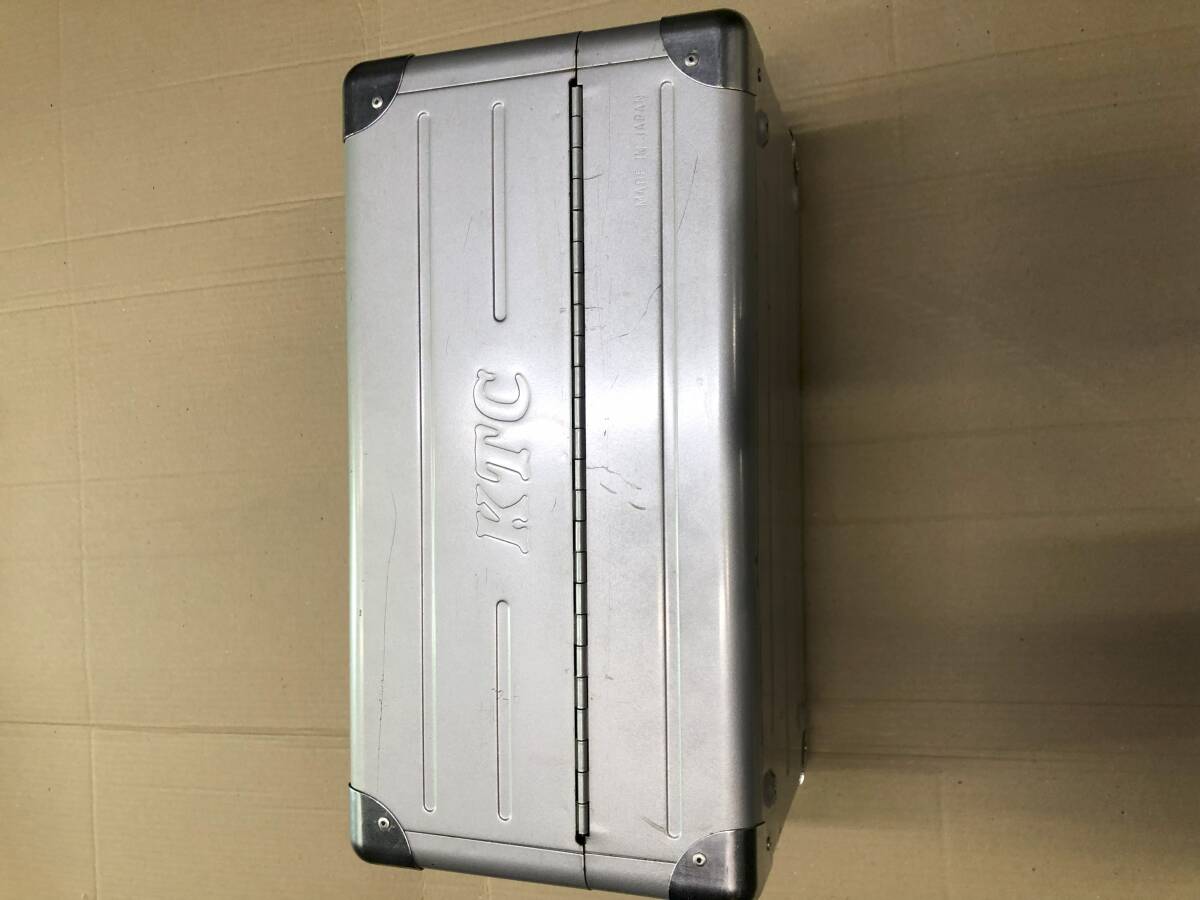中古　KTC 両開(kāi)きメタルケース ツールボックス 工具 ケース 