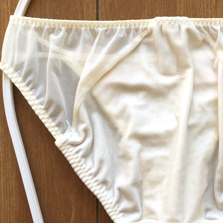 新品?未使用?【特価★ピーチジョン】光沢感あるもこもこベロア素材?センシャル可愛(ài)い推し/オフ白/L★パンティ/ショーツ/レディース下著