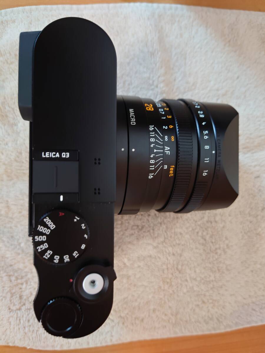 LEICA　Q3　ライカQ3中古極美品　付屬品元箱あり　おまけ付き