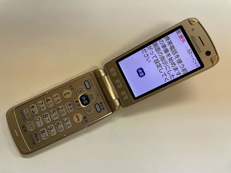 AJ504 docomo F-08F