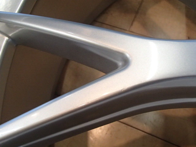 大迫力 ロクサーニ マルチフォルケッタ 9.0J 22in IS38 PCD114.3 中古4本 20/30 アルファード ヴェルファイア レクサス 20系 RX_画像4