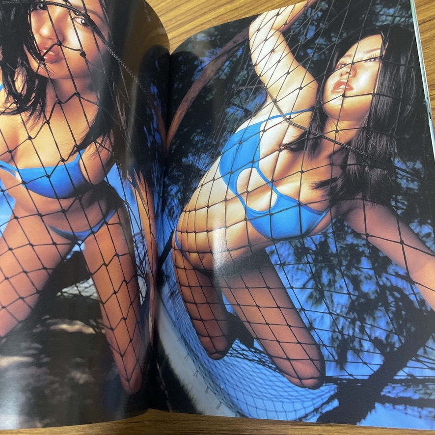 ムック本 磯山さやか 「イSHOCK」 2003年発行