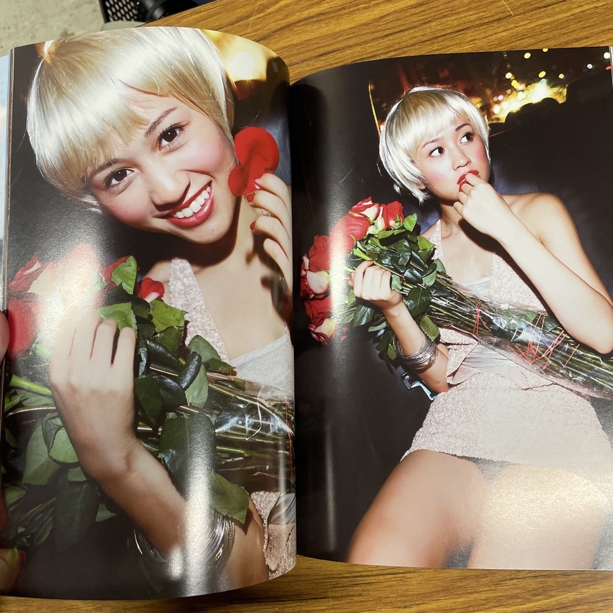 ATSUKO 前田敦子 寫真集 ポスター付き 帯付き 中山雅文／撮影 /識別番號②