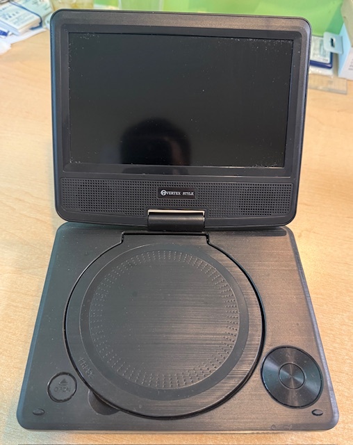 VERTEX STYLE PDVD-V074 ヴァーテックススタイル ポータブルDVDプレーヤー