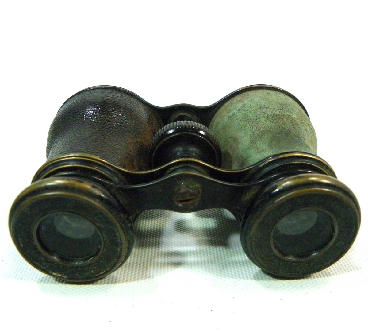 レターパックプラス.600円発送OK　アンティーク.ビンテージ.古い雙眼鏡　フランス制LEMAIRE PARIS 雙眼鏡　 レンズ掃除OK（赤枠.樂多我）