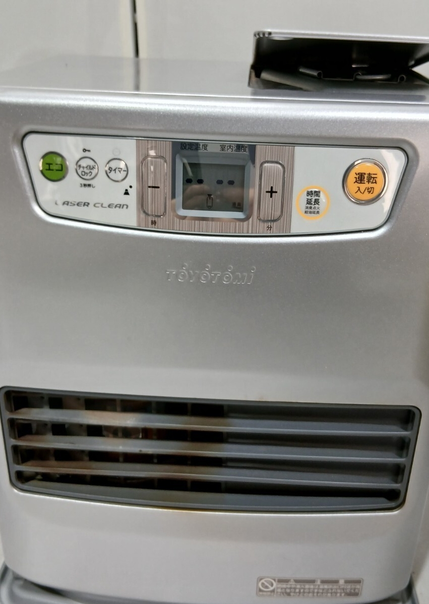 #311 TOYOTOMI トヨトミ/ 石油ストーブ 石油ファンヒーター 暖房器具/和歌山県にて引き取り大歓迎