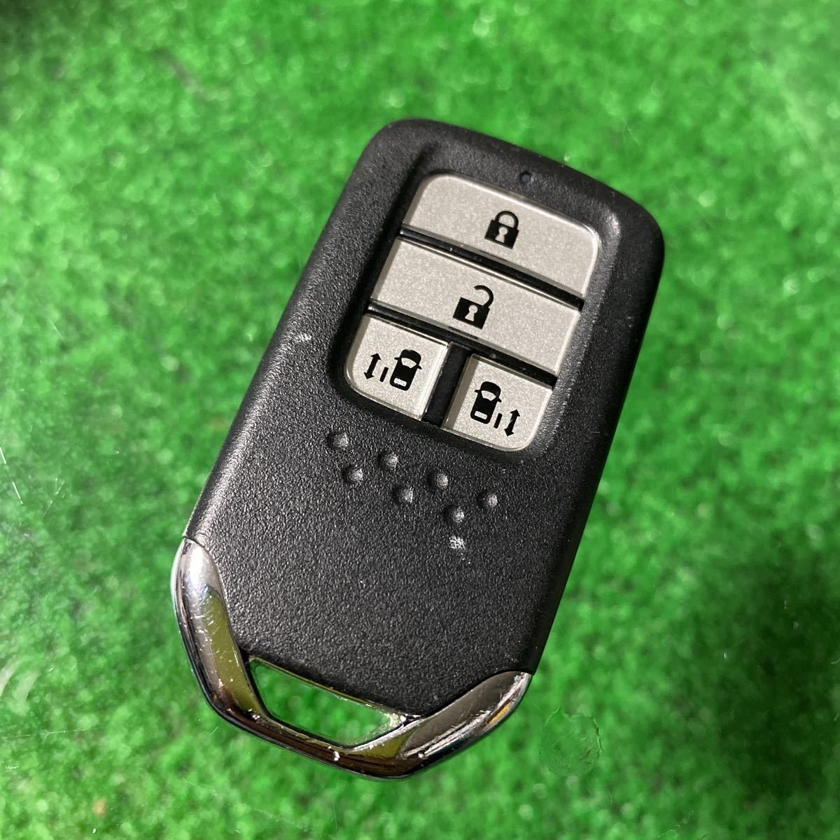 ☆ホンダ新型左右パワースライド純正スマートキー美品☆_画像2