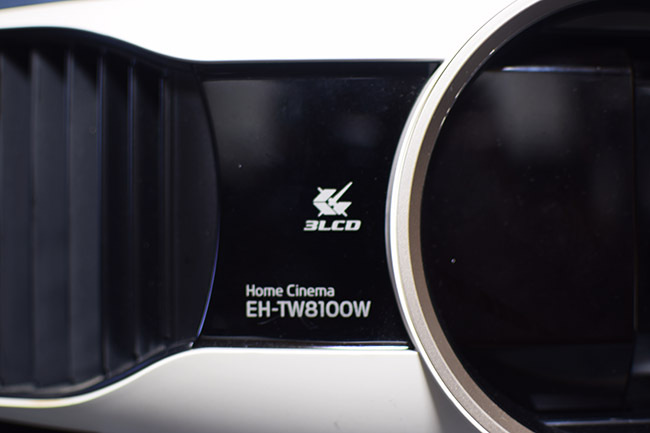 ◆3D対応 フルHD EPSON 高級プロジェクター(32萬円) EH-TW8100W◆動作品?現(xiàn)狀渡し◆送料無料◆