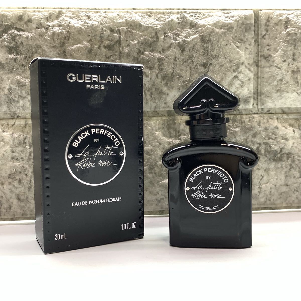 GUERLAN ゲラン ブラックパーフェクト 30ml 香水 フレグランス 化粧品 コスメ レディース スプレー 残量たっぷり 管理RY25004554