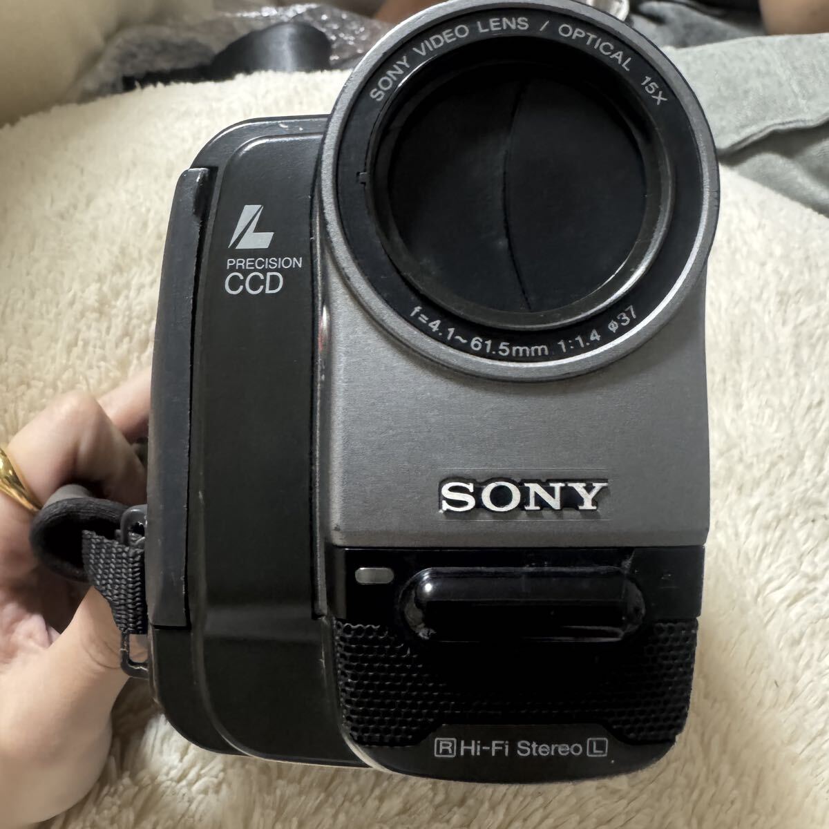 ソニー SONY Handycam video Hi8 CCD-TRV92 NTSC ジャンク品 #950_画像4