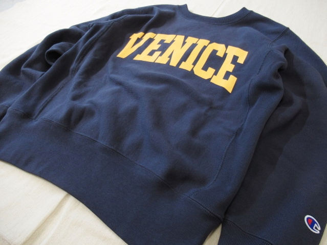 チャンピオン/Champion【リバースウィーブプリントトレーナー】クルーネックスウェット　C3-C022　386/ダークネイビー　Lサイズ_画像2