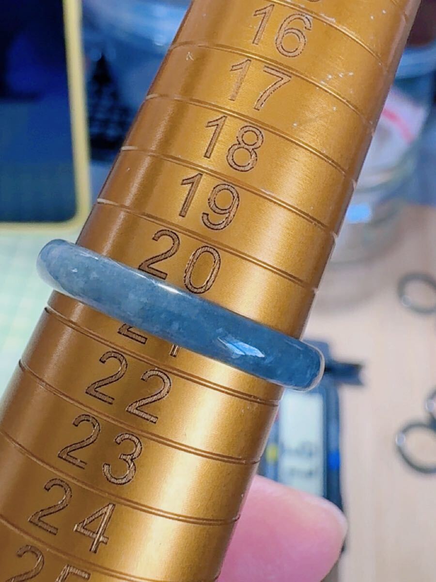 R2-2337訳あり 天然翡翠《本物保証》 天然石 指輪 約20~21号 翡翠リング 一点物 縁起物 御守り 魔除け 昇進 成功 風水 金運 財運 幸運 幸福_画像5