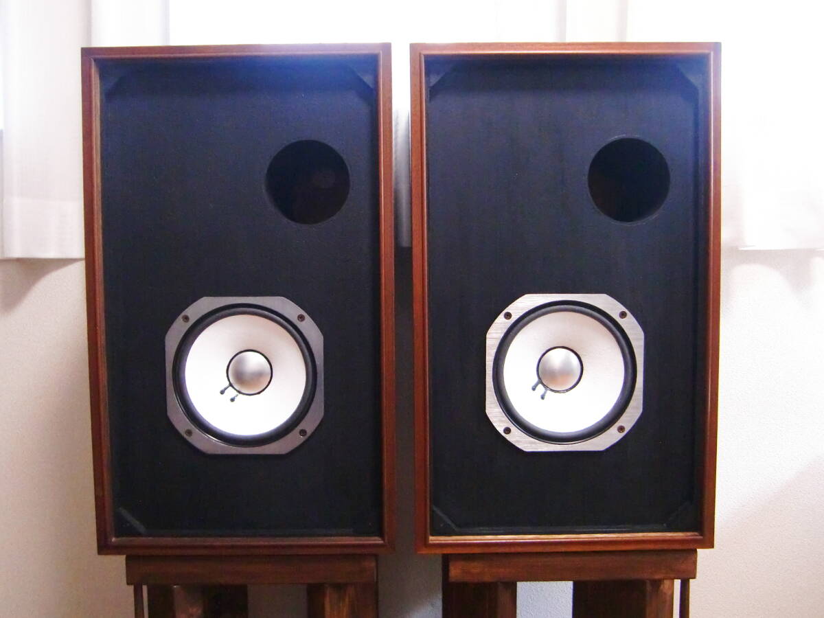 サンスイスピーカー　?。蹋牛福浴　。ē攻冤`カースタンド付き）