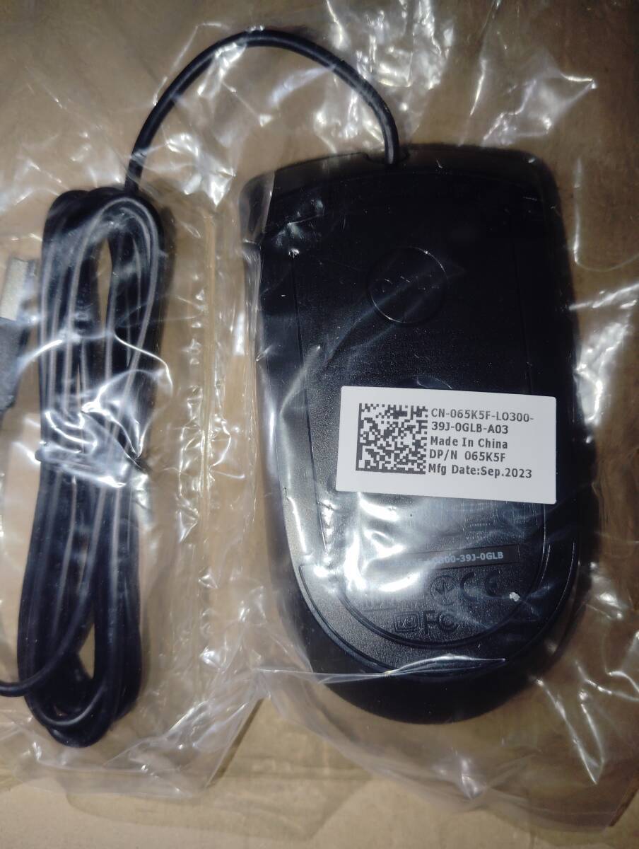 ☆3個セット【新品未開封】DELL 純正 USB光学式マウス MS116 デル 有線マウス メーカー純正 Optical Mouse LED光学式 PC周辺機器_画像2