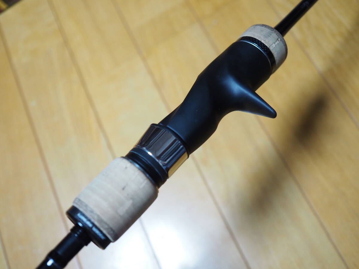 ??超美品　シマノ　19 オシアジガー インフィニティ B65-3 ジギング??