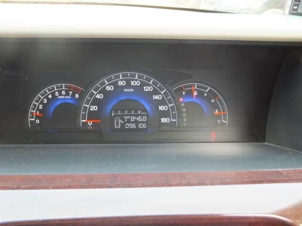 エリシオン 2.4 X スライドドア　アルミ