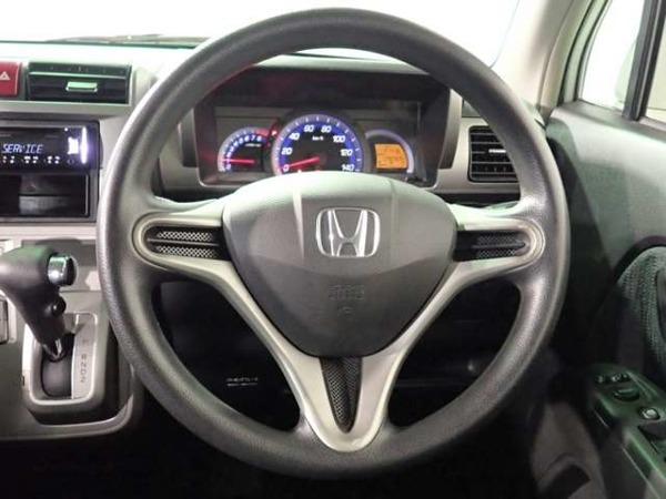 ゼスト 660 スパーク W 社外CDステレオ　ABS　両席エアバック　イ