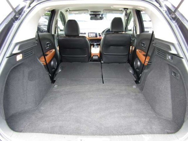 ヴェゼル 1.5 ハイブリッド Z ブレーキサポート ハーフレザーシート