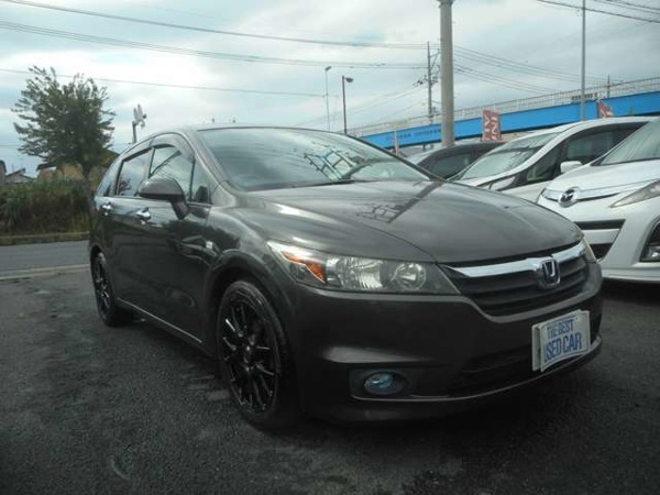 ストリーム 1.8 X 社外HDDナビ　バックカメラ　社外アルミ