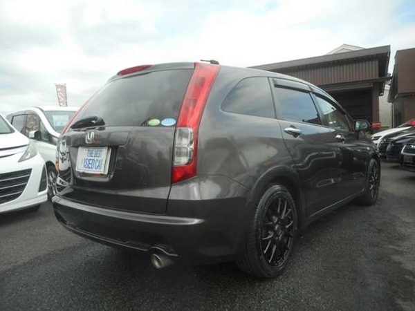 ストリーム 1.8 X 社外HDDナビ　バックカメラ　社外アルミ