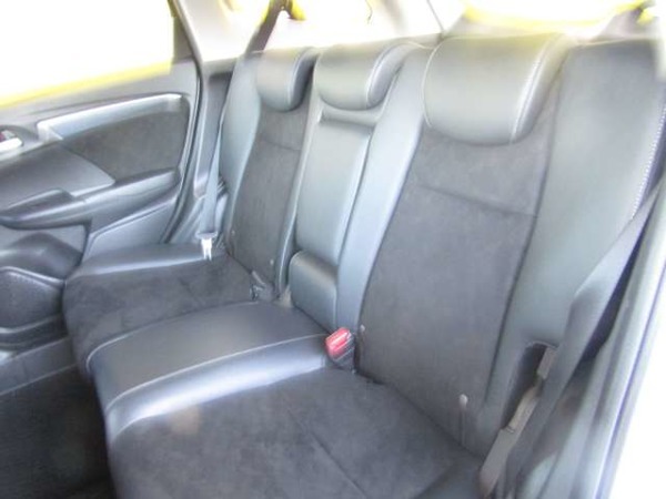 シャトル 1.5 ハイブリッド X スタイルエディション メモリーナビ バックカメラ