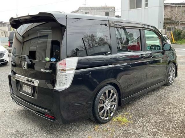 ステップワゴン 2.0 スパーダ Z 1年走行無制限保証?ローダウン