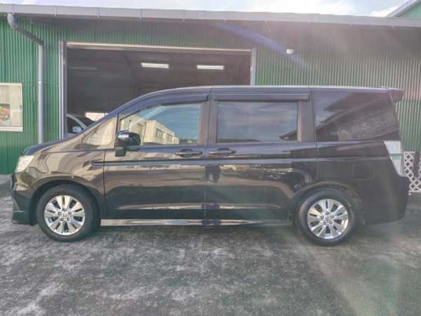 ステップワゴン 2.0 スパーダ S 1年保証　HDDナビ　Bカメラ　パワースライ