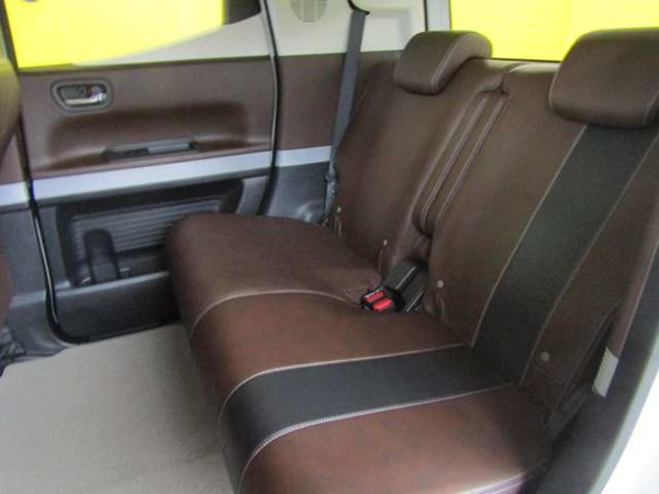 N-BOXスラッシュ 660 G ターボL インテリアカラーパッケージ ワンオーナー レザーシート 禁煙車