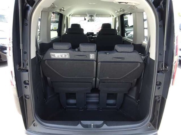 ステップワゴン 2.0 e:HEV エアー 9インチ純正ナビフルセグTV　両側(cè)パワース