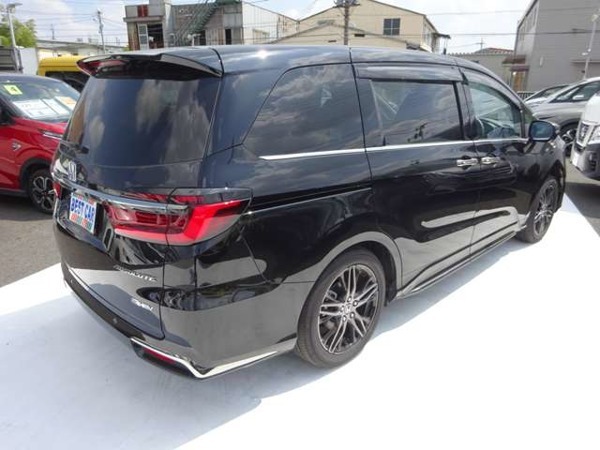 オデッセイ 2.0 e:HEV アブソルート EX 本革シート　ホンダセンシング　9インチ純
