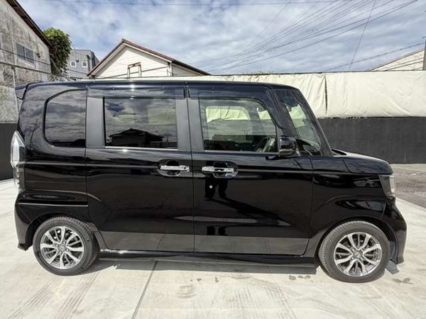 N-BOX カスタム 660 L