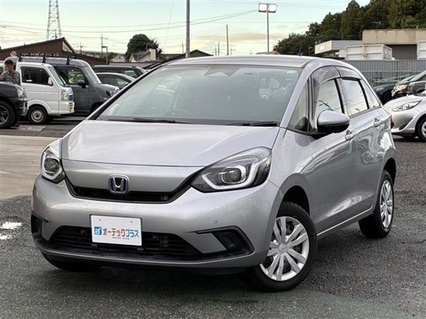 フィット 1.5 e:HEV ベーシック 4WD 距離無制限1年保証 4WD LEDヘッドライト バ