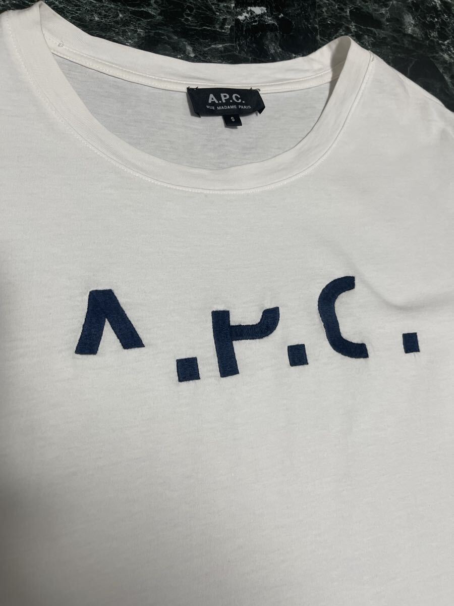 A.P.C. 欠けロゴ半袖Tシャツ　レディース　apc アーペーセー　サイズS