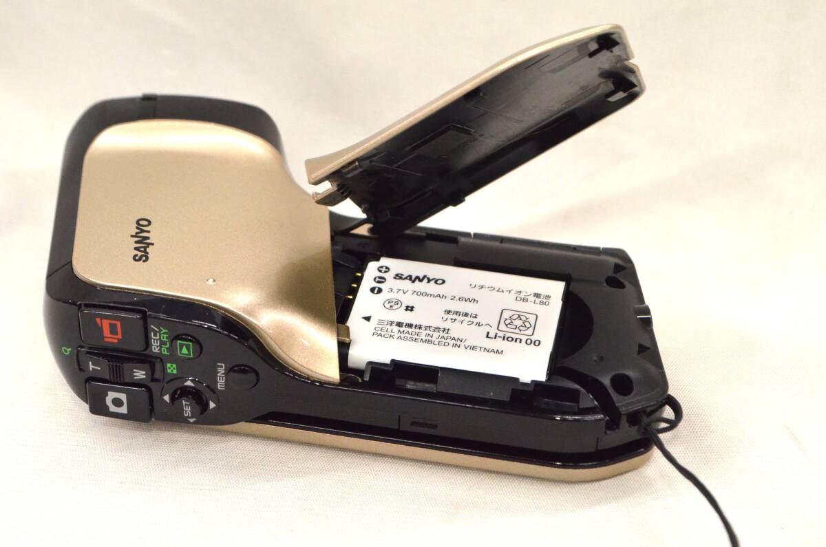 I★SANYO サンヨー Xacti F3.5-3.7 6.8-34mm DMX-CG11 デジタルムービーカメラ★