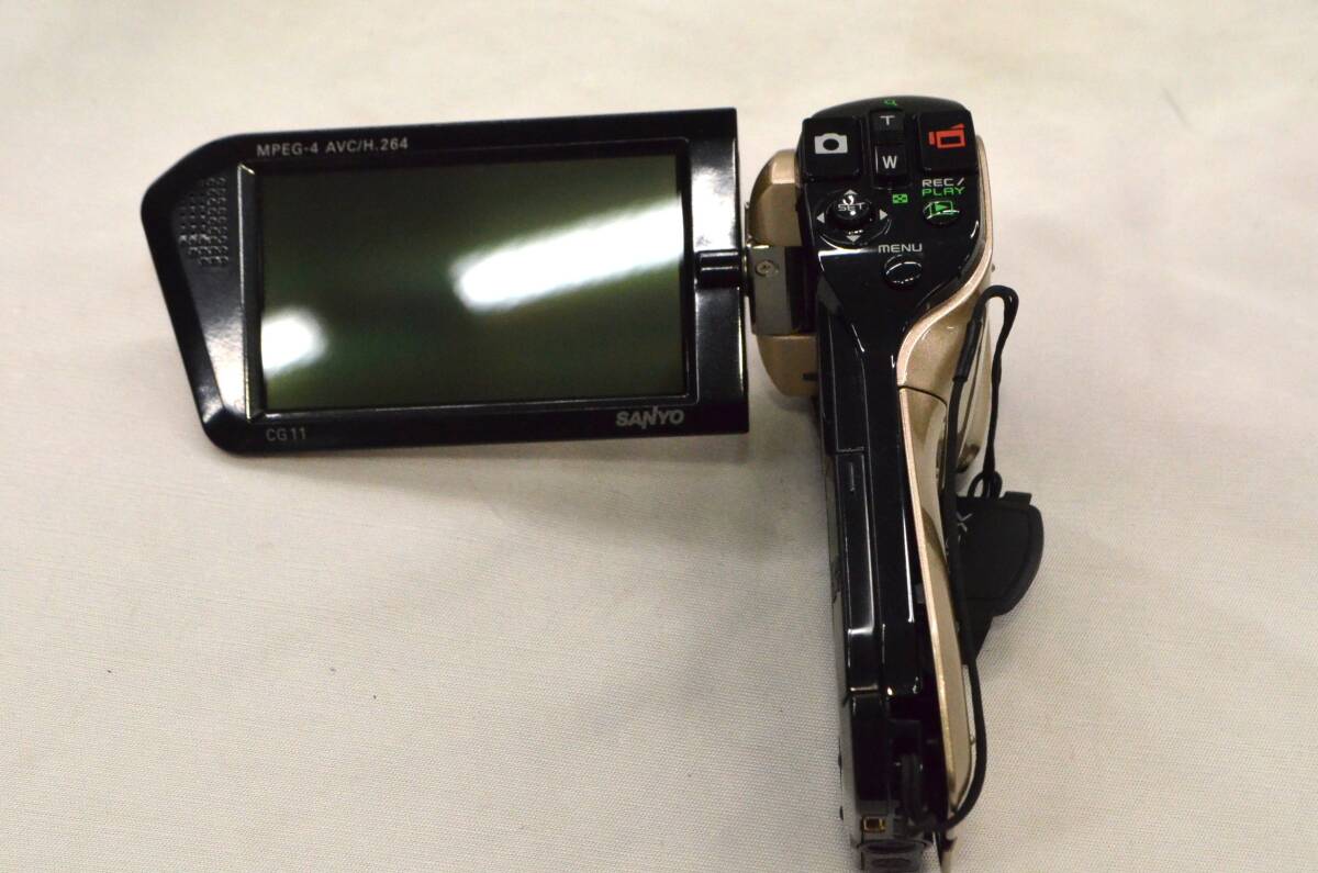 I★SANYO サンヨー Xacti F3.5-3.7 6.8-34mm DMX-CG11 デジタルムービーカメラ★