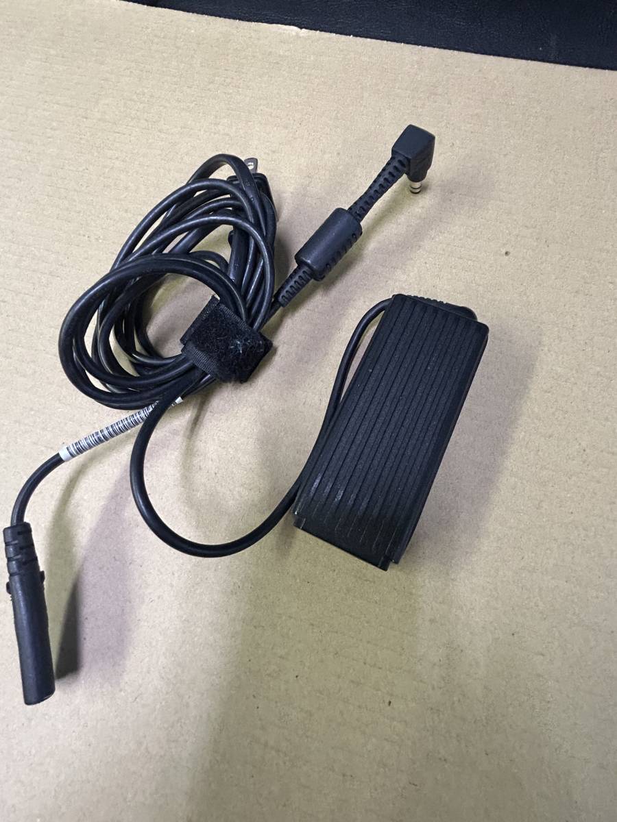 Panasonic 純正 ACアダプタ MX5 MX4 MX3 AX3 AX2 RZ6 RZ5等 CF-AA62J2C M2 16V 2.8A 外徑5.5 內(nèi)徑2.6 (36